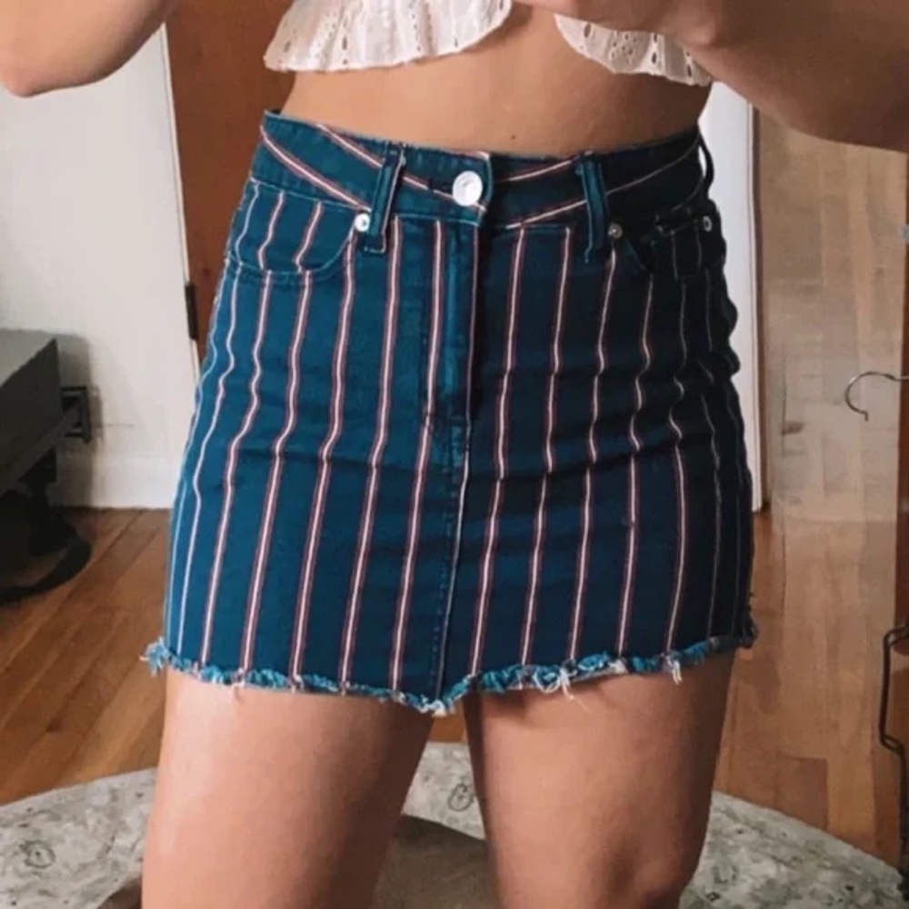 American Eagle Red/White/Denim Skirt